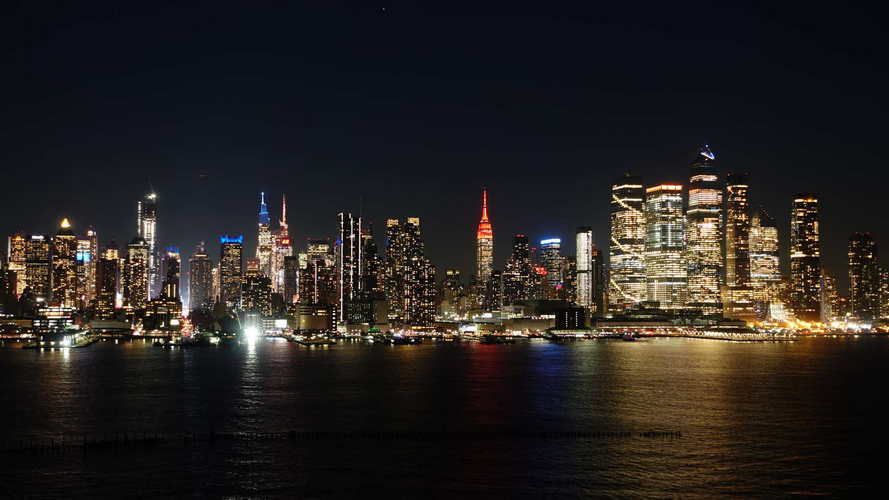 NYC_2024-02-08 18-05-18_RX_08220